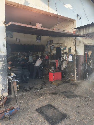 Borracharia Bandeirantes, Zé Borracheiro