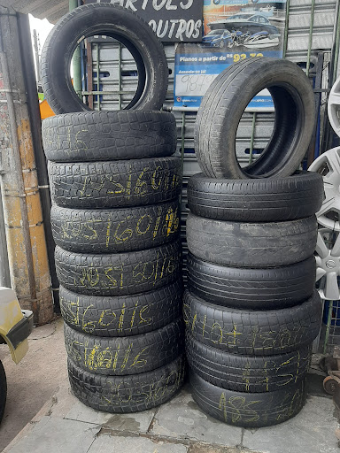Auto Center Preto E Branco (Borracheiro)