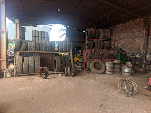 Casa Das Rodas e Borracharia
