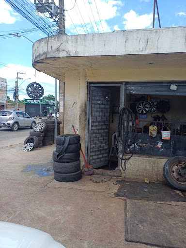 Três Anas