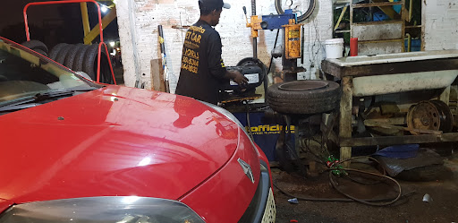 Borracharia 24 horas e lavagem